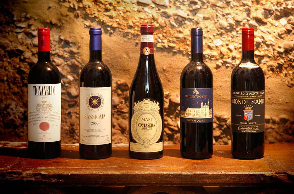 Umbria Wines - Locanda del Bracconiere wine cellar - Deruta (Perugia)